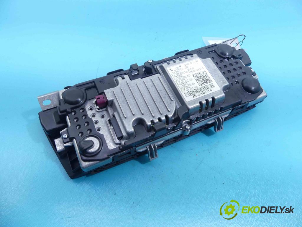 Bmw 7 F01 2008-2015 4.4 V8 XDrive: 408KM automatic 300 kW 4395 cm3 4- Zobrazit: 9218453 (Prístrojové dosky, displeje)
