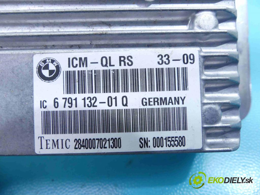 Bmw 7 F01 2008-2015 4.4 V8 XDrive: 408KM automatic 300 kW 4395 cm3 4- modul riadiaca jednotka 6791132 (Ostatné)