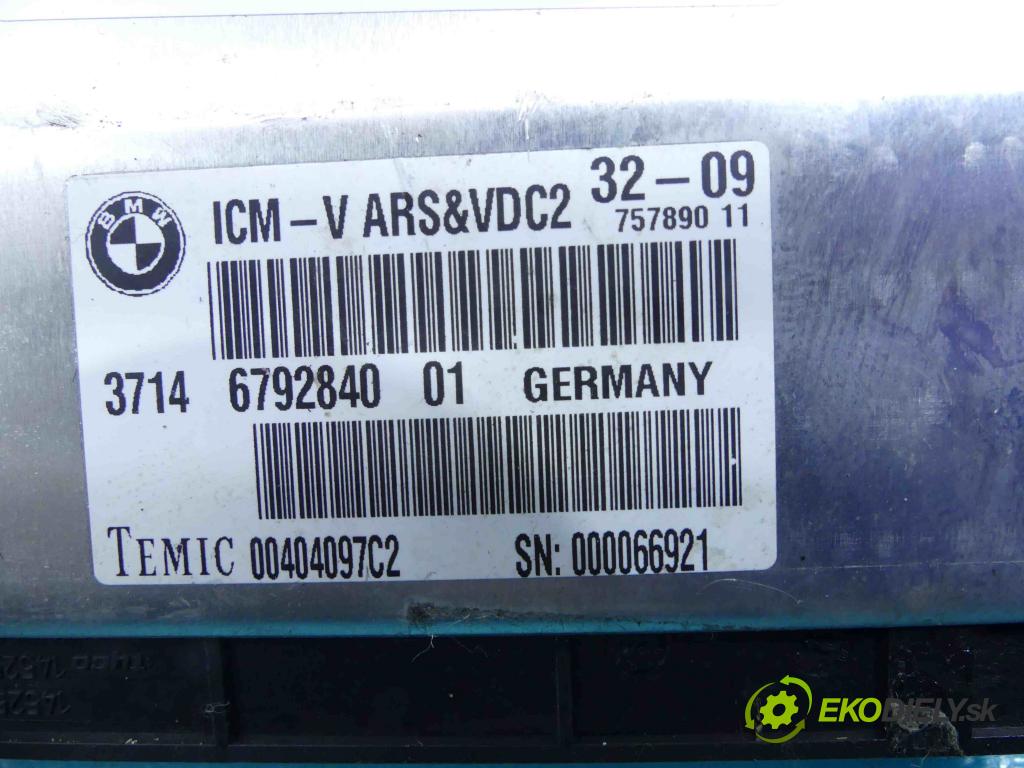 Bmw 7 F01 2008-2015 4.4 V8 XDrive: 408KM automatic 300 kW 4395 cm3 4- modul riadiaca jednotka 6792840 (Ostatné)