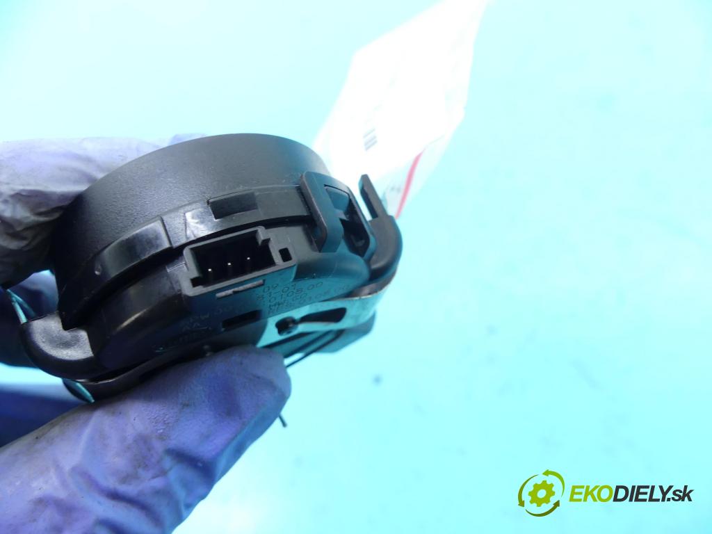 Bmw 7 F01 2008-2015 4.4 V8 408KM automatic 300 kW 4395 cm3 4- snímač déšť: 9212916 (Snímače dažďa)