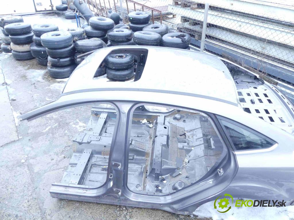 Ford Focus Mk3 2010-2018 1.6 tdci 95 hp manual 70 kW 1560 cm3 4- Strecha: