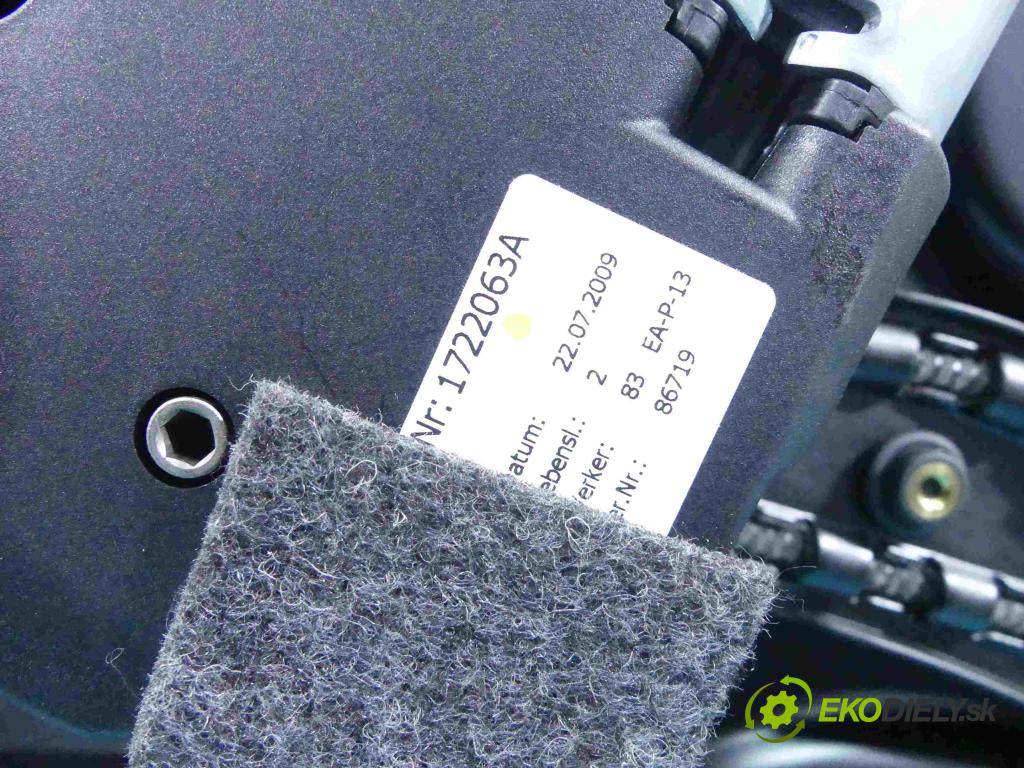 Bmw 7 F01 2008-2015 4.4 V8 XDrive 408KM automatic 300 kW 4395 cm3 4- Střešní okno: 7193398 (Okna karoserie)