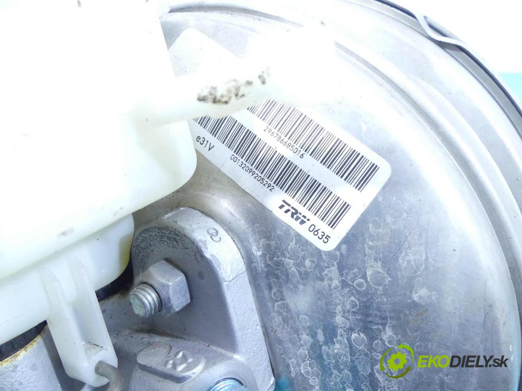 Bmw 7 F01 2008-2015 4.4 V8 XDrive: 408KM automatic 300 kW 4395 cm3 4- servo brzdové 296786685016