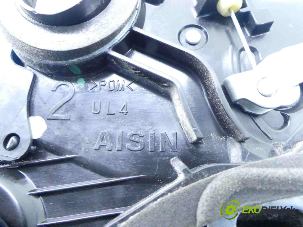 Toyota Verso 2009-2018 2.0 D4D 126 hp manual 93 kW 1998 cm3 5- zámek přední levý A046693