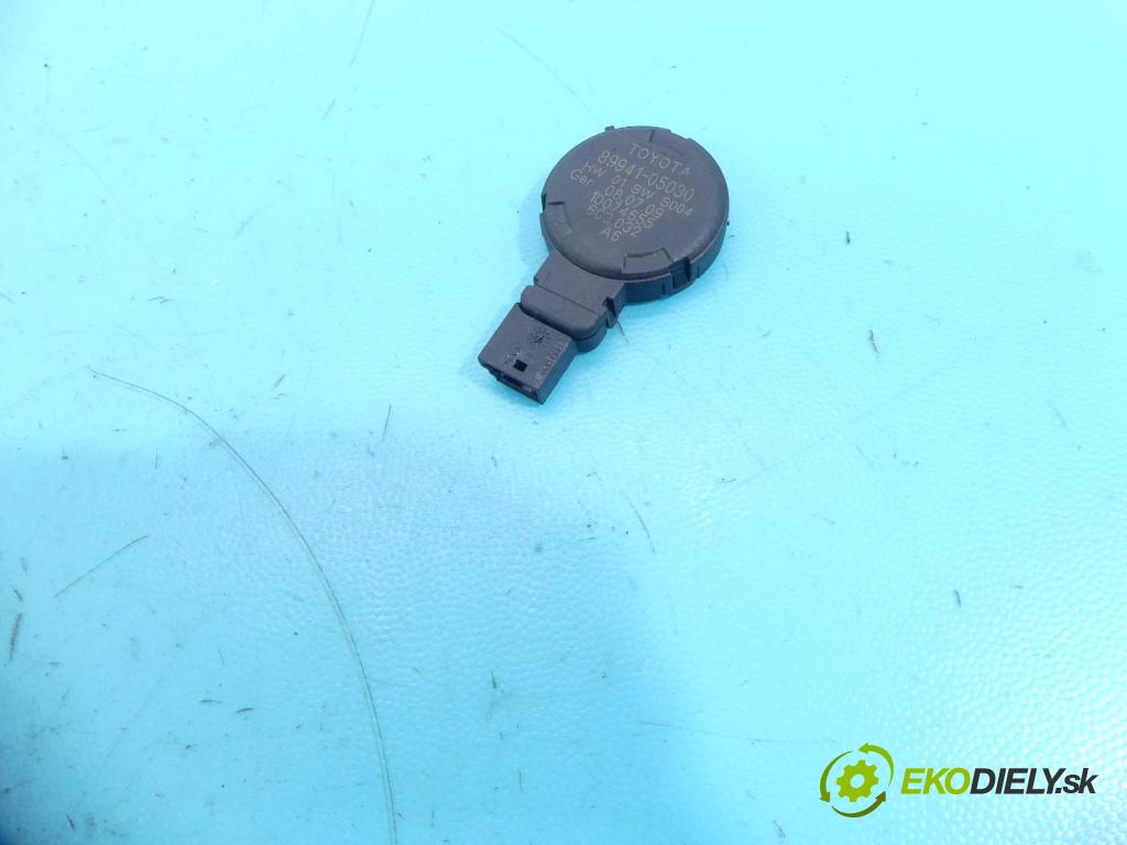 Toyota Verso 2009-2018 2.0 D4D 126 HP manual 93 kW 1998 cm3 5- snímač déšť: 89941-05030 (Snímače dažďa)