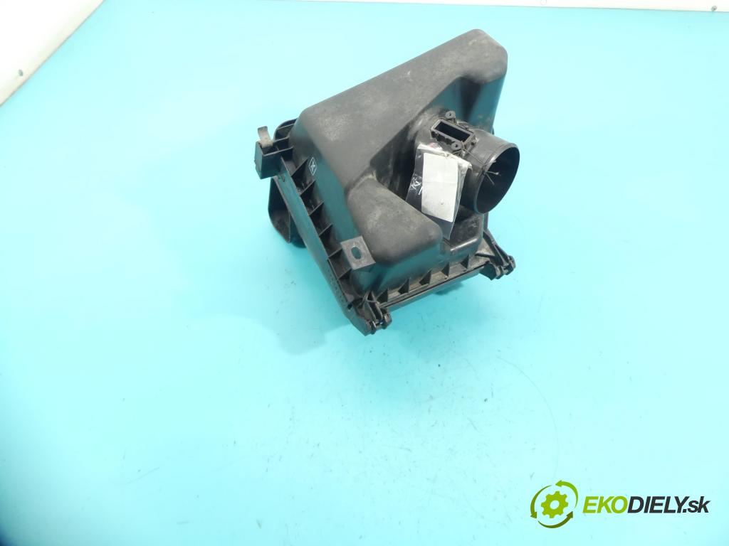 Toyota Verso 2009-2018 2.0 D4D 126 hp manual 93 kW 1998 cm3 5- obal filtra vzduchu  (Kryty filtrů)