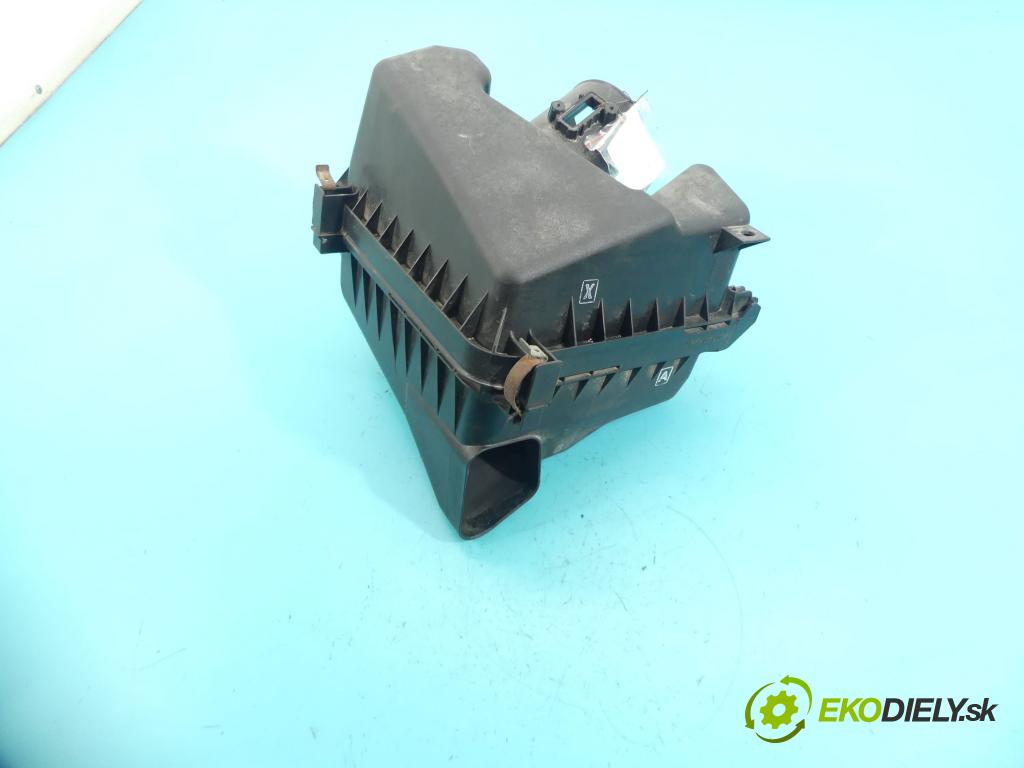 Toyota Verso 2009-2018 2.0 D4D 126 hp manual 93 kW 1998 cm3 5- obal filtra vzduchu  (Kryty filtrů)