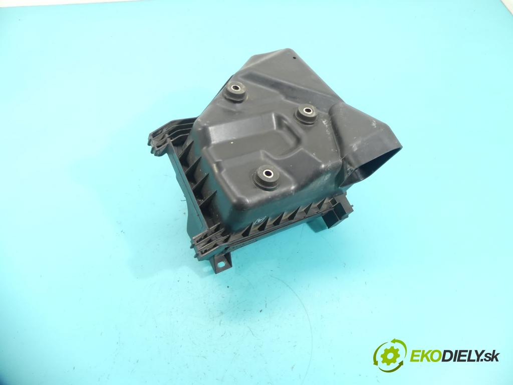 Toyota Verso 2009-2018 2.0 D4D 126 hp manual 93 kW 1998 cm3 5- obal filtra vzduchu  (Kryty filtrů)