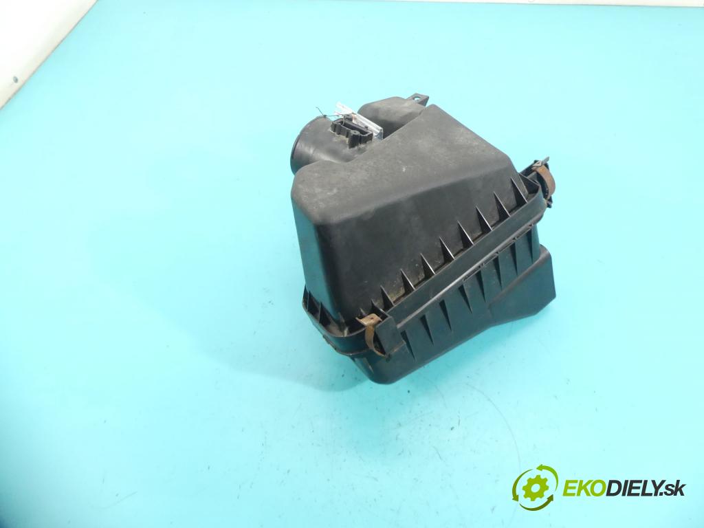 Toyota Verso 2009-2018 2.0 D4D 126 hp manual 93 kW 1998 cm3 5- obal filtra vzduchu  (Kryty filtrů)