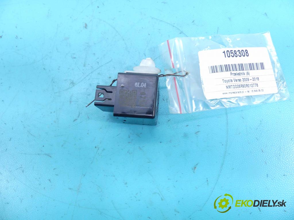 Toyota Verso 2009-2018 2.0 D4D 126 HP manual 93 kW 1998 cm3 5- Relé: 895A1-68010 (Relé)