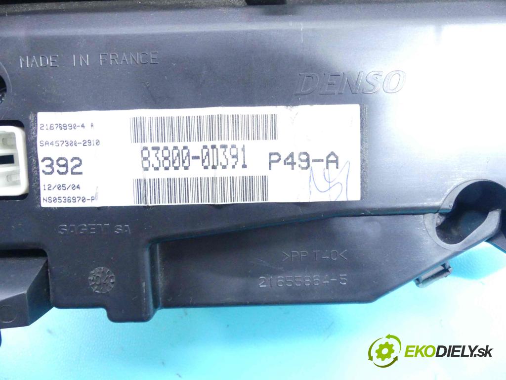 Toyota Yaris I 1999-2005 1.3 vvti 87 hp manual 64 kW 1298 cm3 5- Přístrojová deska 83800-0D391 (Přístrojové desky, displeje)