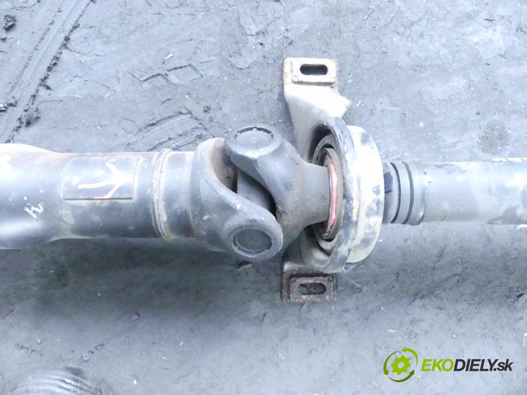 Lancia Thema II 2011-2014 3.0 CRD 239KM automatic 176 kW 2987 cm3 4- Hřídel: jízda: 04593650AH (Kardaňové hriadele)