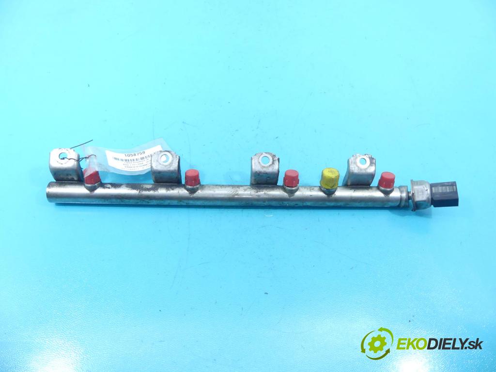 Bmw 7 F01 2008-2015 4.4 V8 XDrive: 408KM automatic 300 kW 4395 cm3 4- lišta vstrekovacia 7537319 (Vstrekovacie lišty)