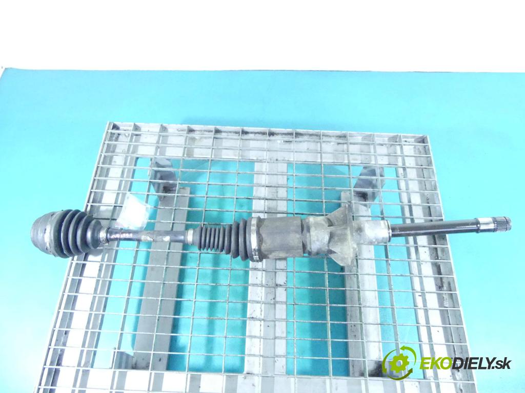 Bmw 7 F01 2008-2015 4.4 V8 XDrive: 408KM automatic 300 kW 4395 cm3 4- poloos pravé  (Poloosy)