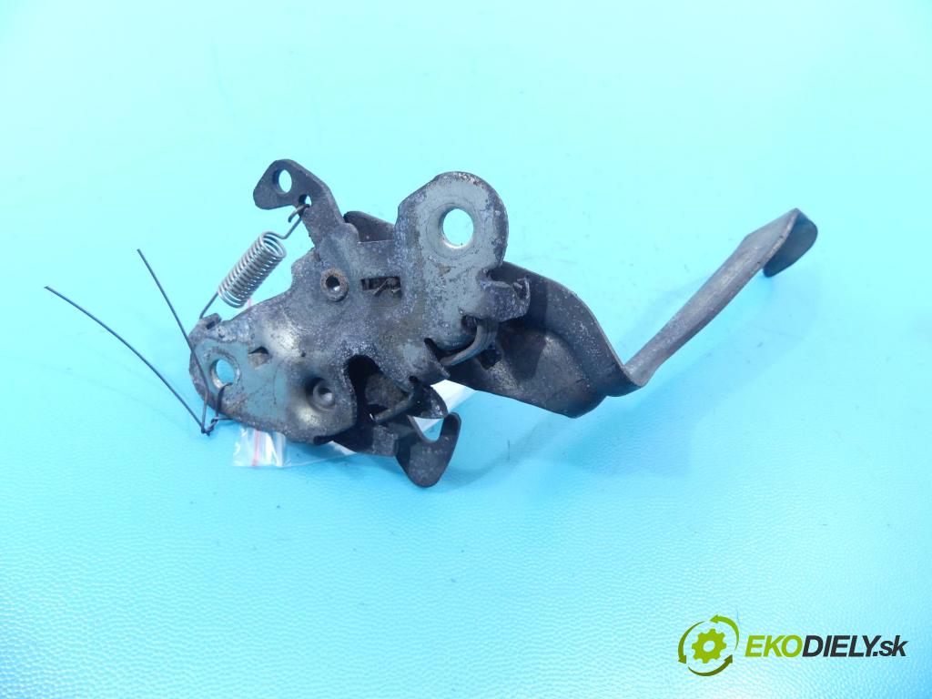Citroen C4 2004-2011 1.6 16v 120 hp manual 88 kW 1598 cm3 3- zámek kapoty 9683031880