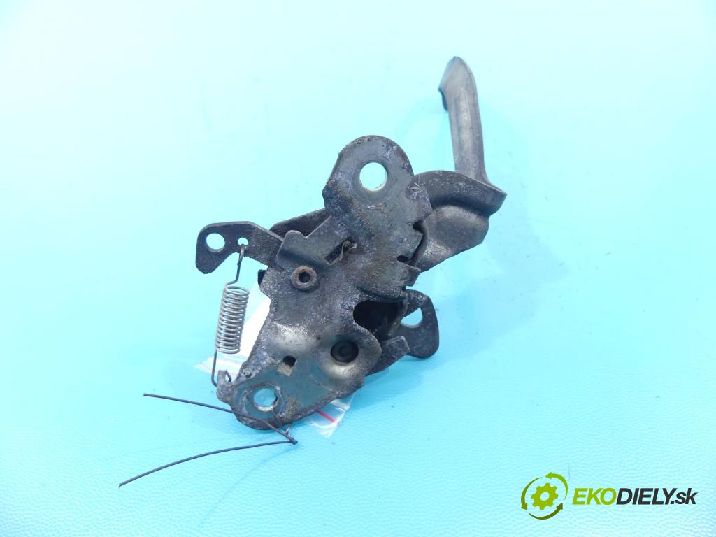 Citroen C4 2004-2011 1.6 16v 120 hp manual 88 kW 1598 cm3 3- zámek kapoty 9683031880
