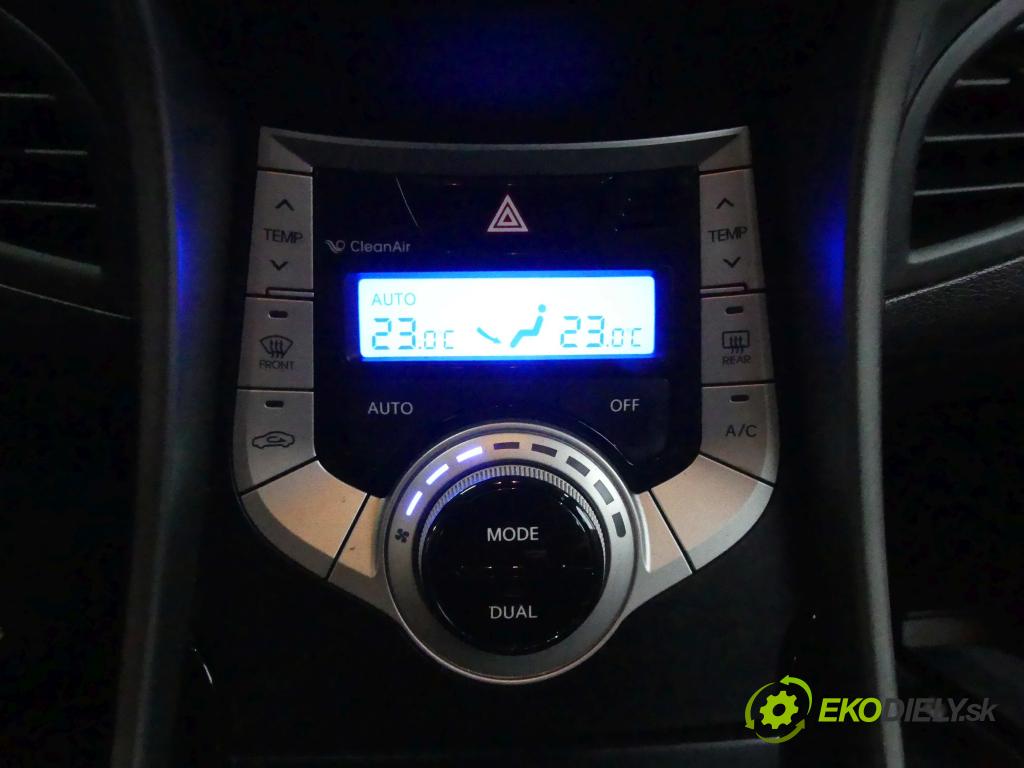 Hyundai Elantra V 2010-2016 1.6 GDI 132  HP manual 97 kW 1591 cm3 4- Radio továreň: 96170-3X600