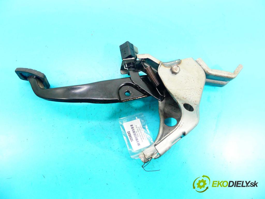 Hyundai Elantra V 2010-2016 1.6 GDI 132  HP manual 97 kW 1591 cm3 4- pedále 32800-3X100 (Pedále)