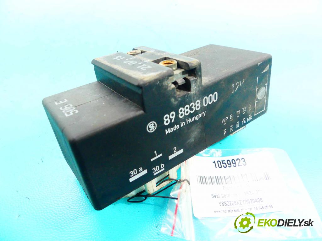 Seat Cordoba I 1993-2002 1.9 sdi 68 HP manual 50 kW 1896 cm3 4- Relé: 898838000 (Relé)