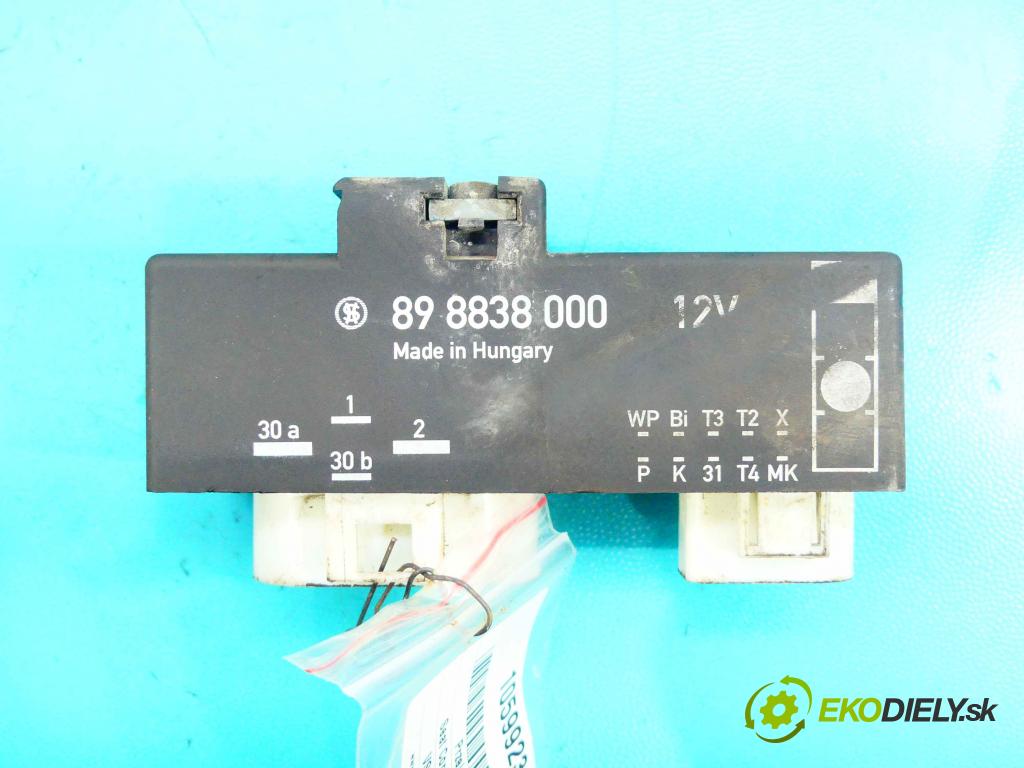 Seat Cordoba I 1993-2002 1.9 sdi 68 HP manual 50 kW 1896 cm3 4- Relé: 898838000 (Relé)