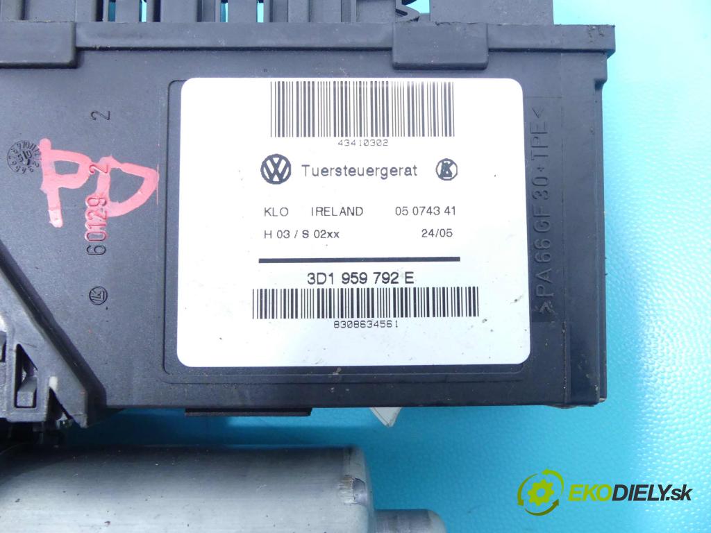 Vw Touareg 2002-2010 3.0 tdi V6 224 hp automatic 165 kW 2967 cm3 5- mechanismus stahování přední pravý 3D1959792E