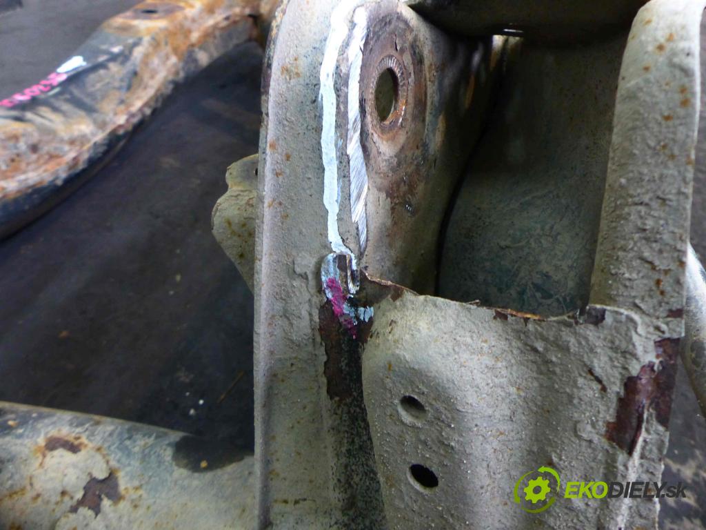 Lexus GS III 2005-2012 3.5 V6 296KM automatic 218 kW 3456 cm3 4- zadní výztuha