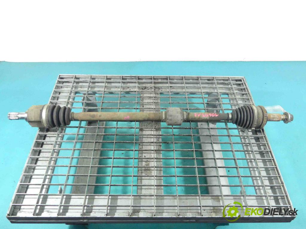 Hyundai Elantra V 2010-2016 1.6 GDI 132  HP manual 97 kW 1591 cm3 4- poloos pravé  (Poloosy)