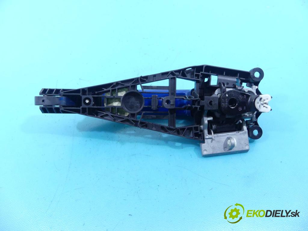 Chevrolet Cruze 1.8 16v 141 HP automatic 104 kW 1796 cm3 4- rukoväť predné ľavé mimo:  (Vonkajšie predné ľavé)