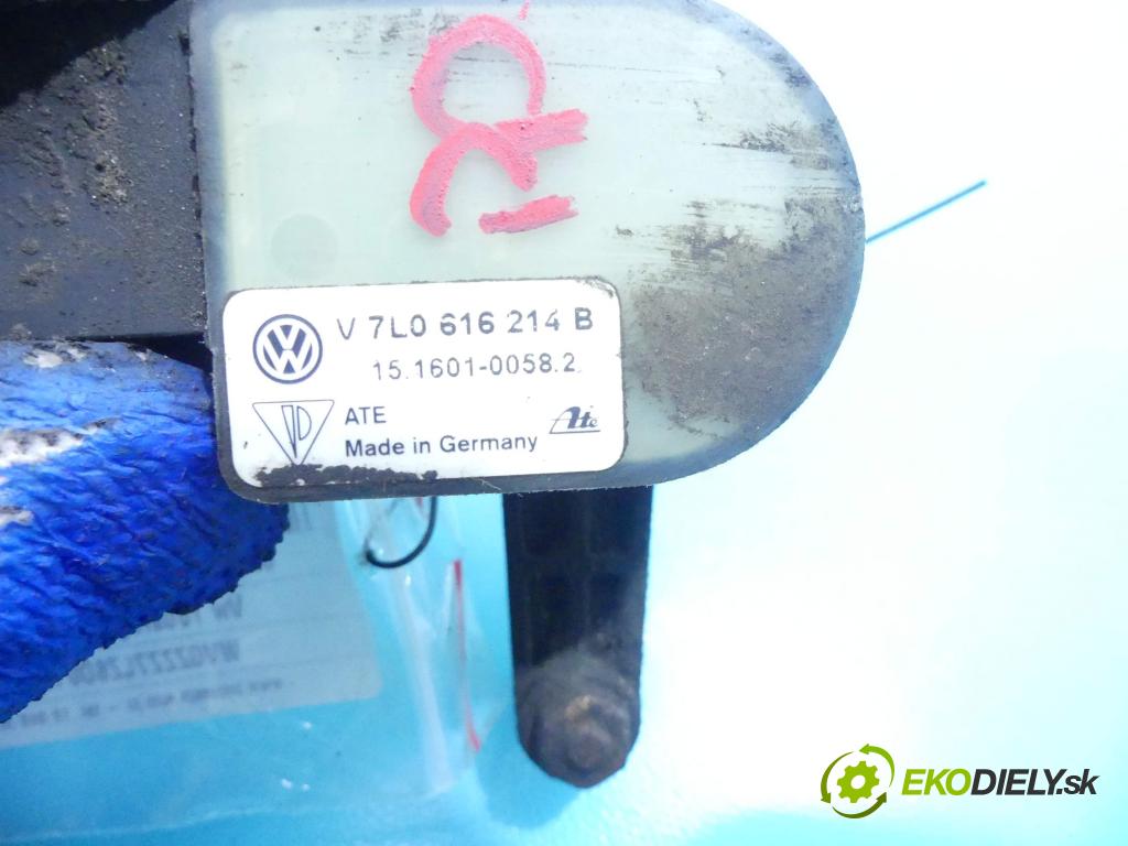 Vw Touareg 2002-2010 3.0 tdi V6 224hp automatic 165 kW 2967 cm3 5- snímač nastavenia xenon 7L0616214B (Snímače)