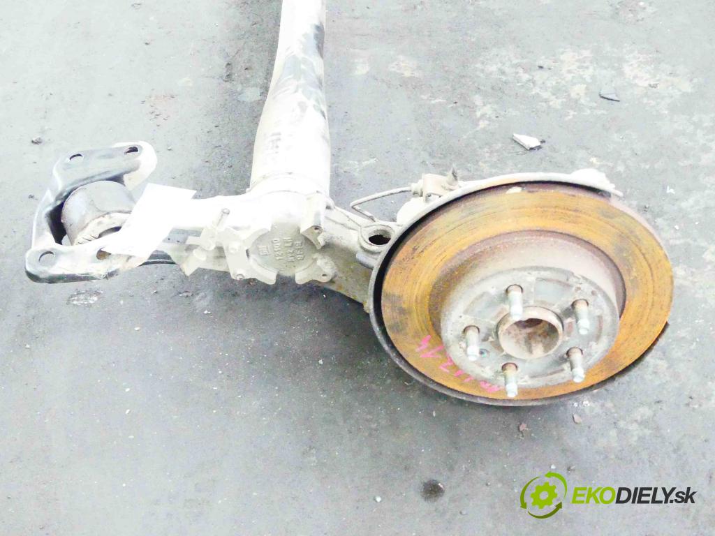 Chevrolet Cruze 1.8 16v 141 hp automatic 104 kW 1796 cm3 4- zadní výztuha