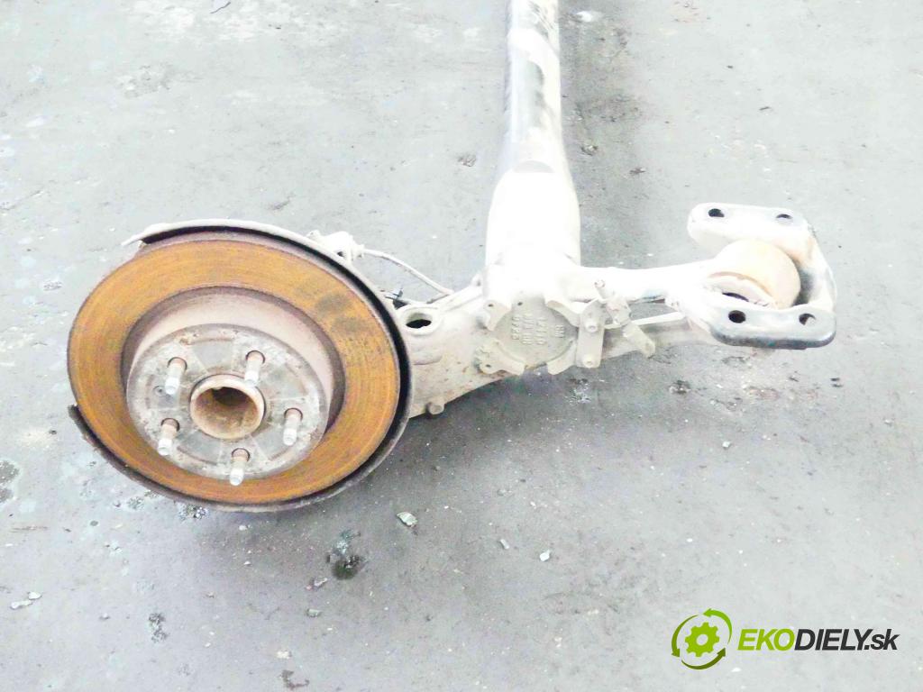 Chevrolet Cruze 1.8 16v 141 hp automatic 104 kW 1796 cm3 4- zadní výztuha