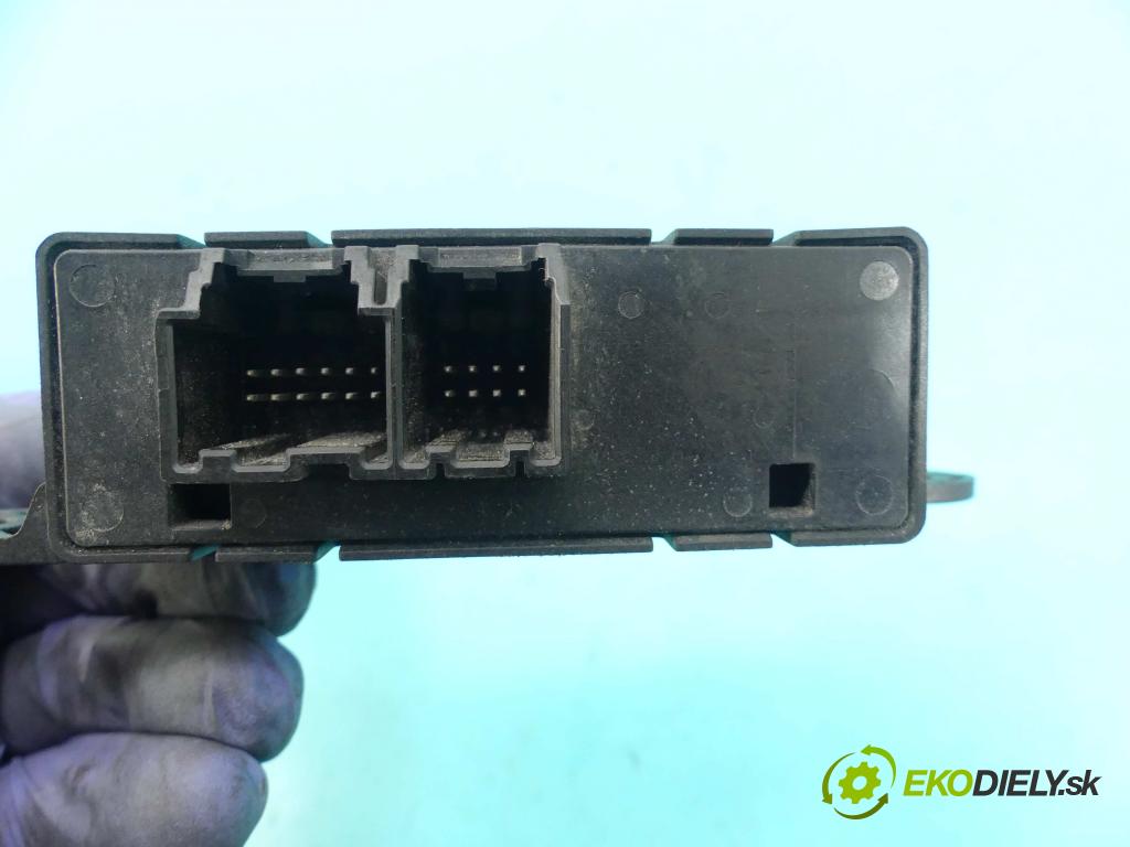 Chevrolet Cruze 1.8 16v 141 HP automatic 104 kW 1796 cm3 4- modul riadiaca jednotka 13308136 (Ostatné)