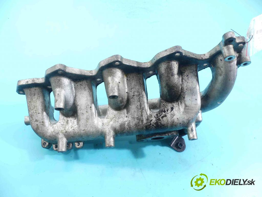 Nissan Terrano II 1992-2006 3.0 TD 154 HP automatic 113 kW 2953 cm3 5- zvod nasávací  (Sacie potrubia)