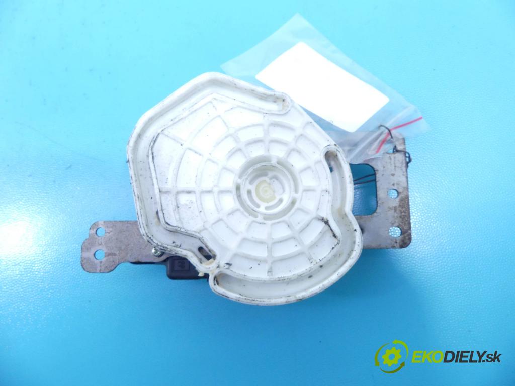 Honda CR-V III 2006-2011 2.0 16v 150 hp automatic 110 kW 1997 cm3 5- motorek topení 063800-1960