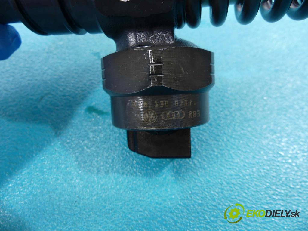 Vw Golf IV 1997-2003 1.9 tdi 116 HP manual 85 kW 1896 cm3 3- vstrekovacie čerpadlo 0414720007 (Vstrekovače)