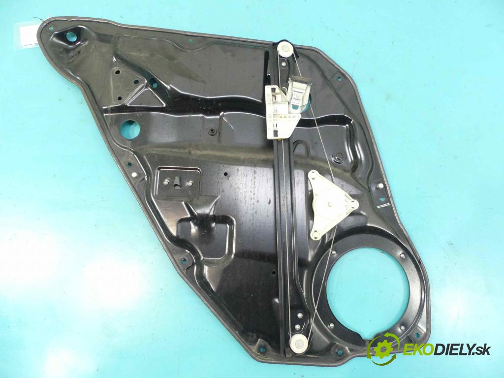 Mercedes GL I X164 2006-2012 4.7 V8 340KM: automatic 250 kW 4663 cm3 5- mechanizmus okná zadné pravý A2518200208