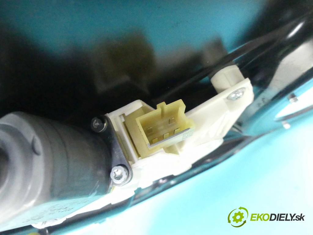 Mercedes GL I X164 2006-2012 4.7 V8 340KM: automatic 250 kW 4663 cm3 5- mechanizmus okná zadné pravý A2518200208