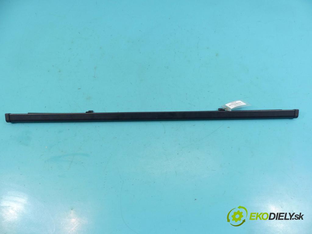 Toyota Avensis II T25 2003-2008 1.8 vvti 129 HP manual 95 kW 1794 cm3 4- roleta  (Rolety kufra)