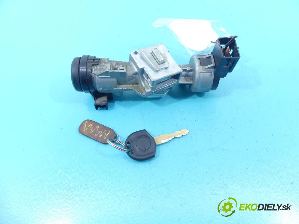 Mazda 5 2005-2010 1.8 16v 116 HP manual 85 kW 1798 cm3 5- Spínačka  (Spínacie skrinky a kľúče)
