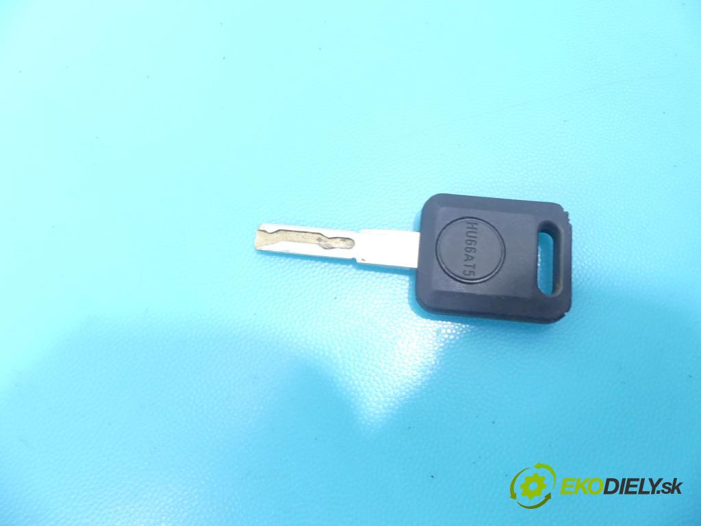 Audi A3 8L 1996-2003 1.9 tdi 110 HP manual 81 kW 1896 cm3 3- rukoväť predné ľavé mimo:  (Vonkajšie predné ľavé)