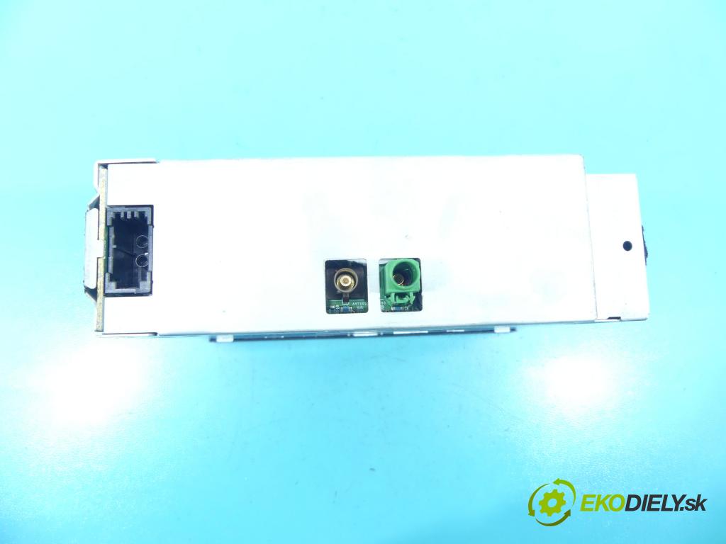 Audi A8 D4 2009-2017 4,2.0 tdi V8 351KM automatic 258 kW 4134 cm3 4- Menič: cd 4H0035108A (CD meniče)