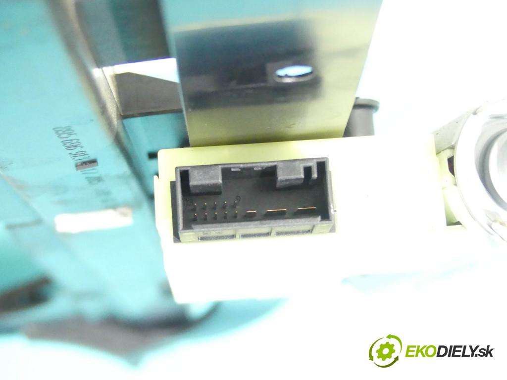 Bmw 7 e65 2001-2008 4.8 V8 367hp automatic 270 kW 4799 cm3 4- Střešní okno: 895697011 (Okna karoserie)