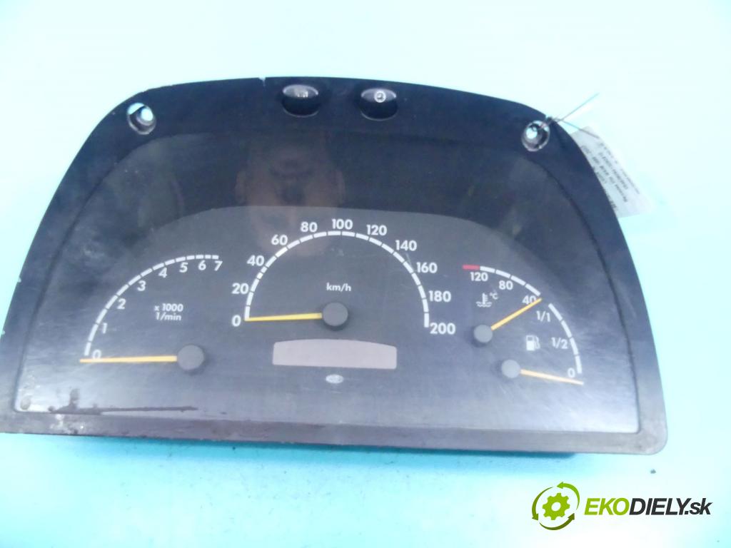 Mercedes Vito W638 1996-2003 2.2 cdi 122 hp manual 90 kW 2151 cm3 5- Přístrojová deska A0004467521 (Přístrojové desky, displeje)