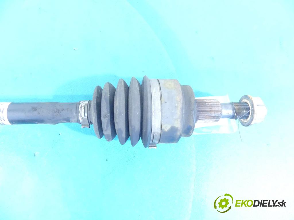 Mercedes GL I X164 2006-2012 4.7 V8 340KM: automatic 250 kW 4663 cm3 5- poloos ľavé A1643500010 (Poloosy)