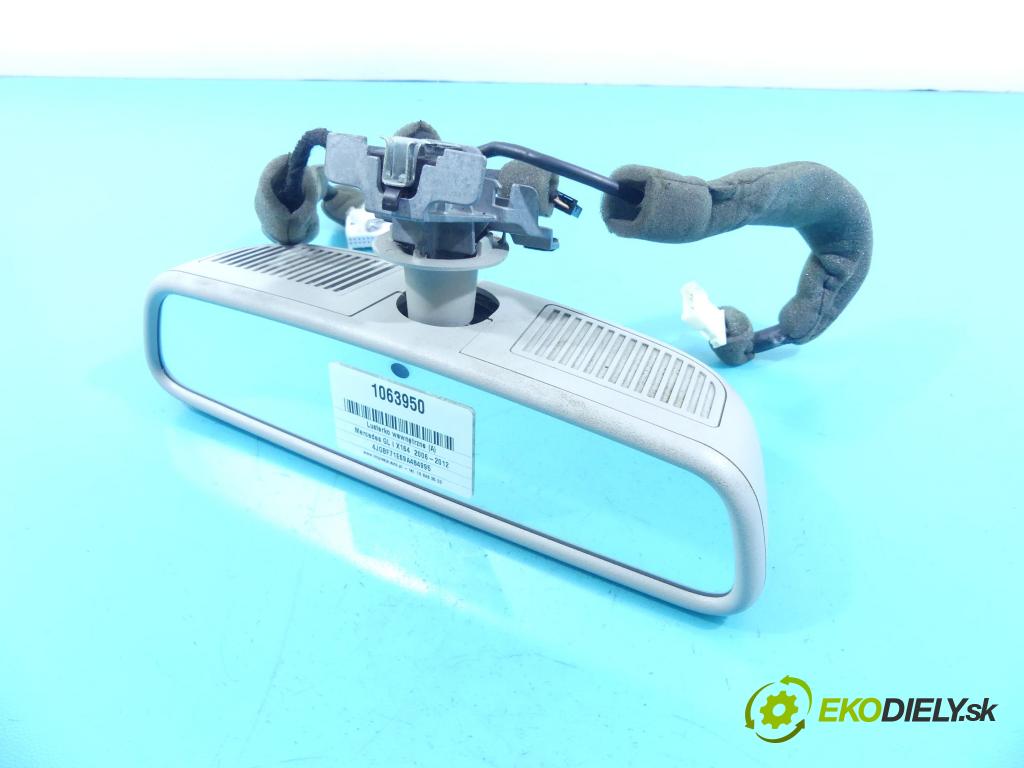 Mercedes GL I X164 2006-2012 4.7 V8 340KM automatic 250 kW 4663 cm3 5- zpětné zrcátko vnitřní  (Světla vnitřní)