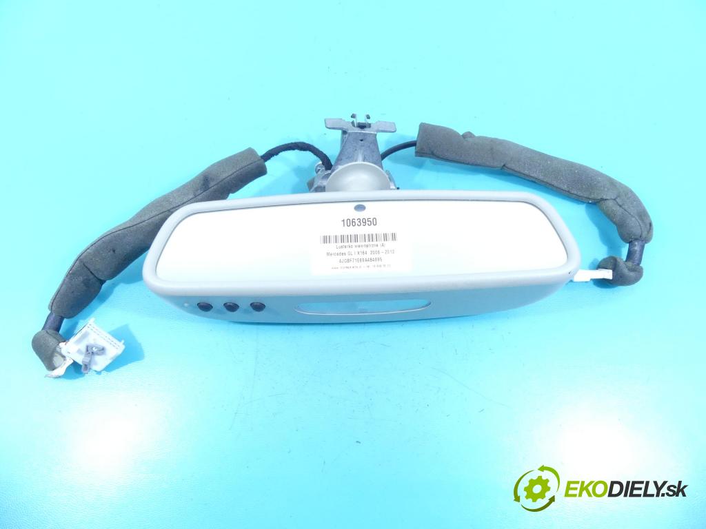 Mercedes GL I X164 2006-2012 4.7 V8 340KM automatic 250 kW 4663 cm3 5- zpětné zrcátko vnitřní  (Světla vnitřní)