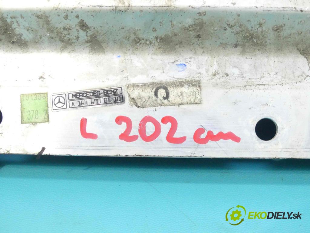 Mercedes GL I X164 2006-2012 4.7 V8 340KM automatic 250 kW 4663 cm3 5- práh levý A1646900110 (Ostatní)