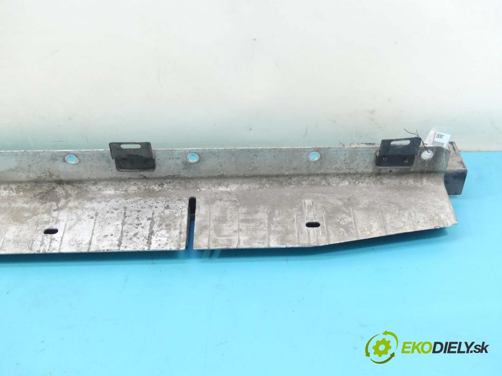 Mercedes GL I X164 2006-2012 4.7 V8 340KM automatic 250 kW 4663 cm3 5- práh levý A1646900110 (Ostatní)