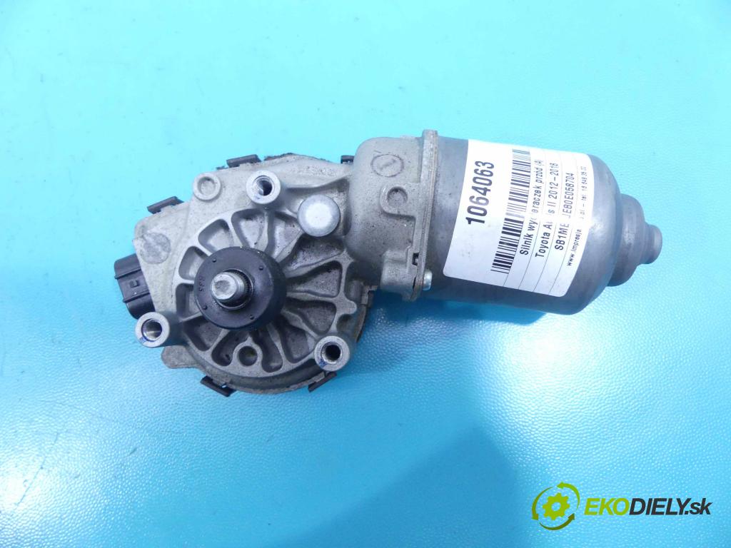 Toyota Auris II 2012-2018 1.6 16v 132 hp manual 97 kW 1598 cm3 5- motor stěračů přední 85110-02340