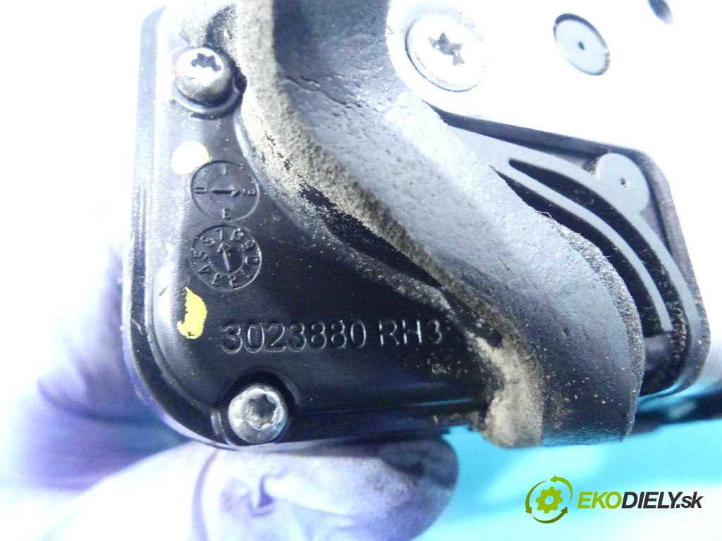 Chevrolet Aveo T300 2011-2014 1.2 16v 86 hp manual 63 kW 1229 cm3 4- zámek zadní pravý